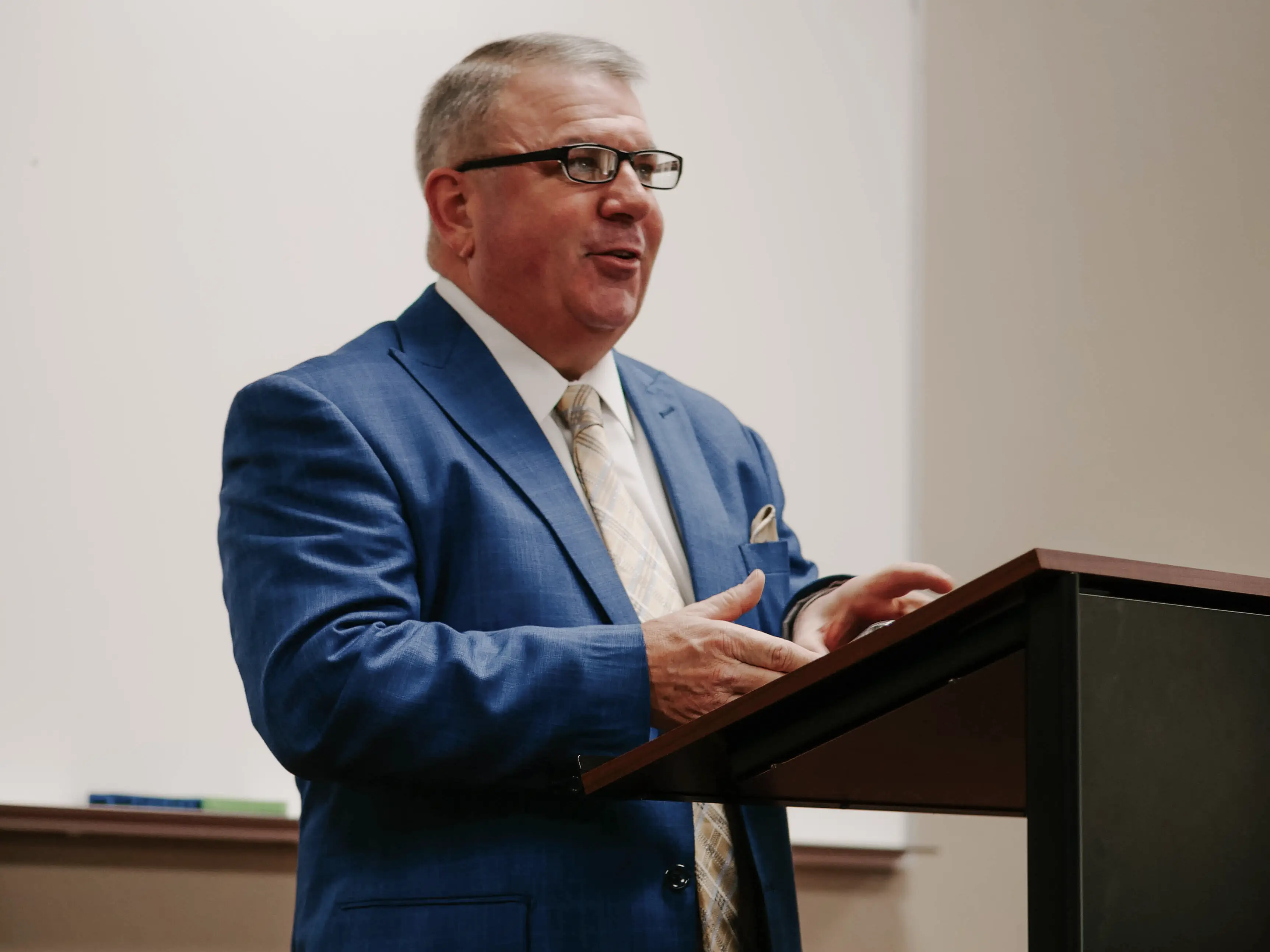 Dr. Shawn Cuthbertson